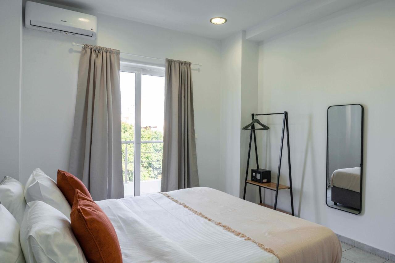 Phaedrus Living: Heraklion City View Flat Exterior photo